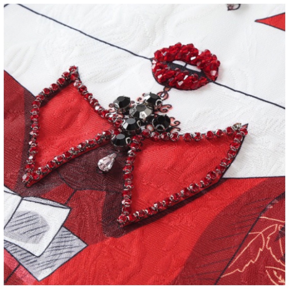 🆕 The BENTE Queen Of Hearts Silk Dress - Picture 4 of 8